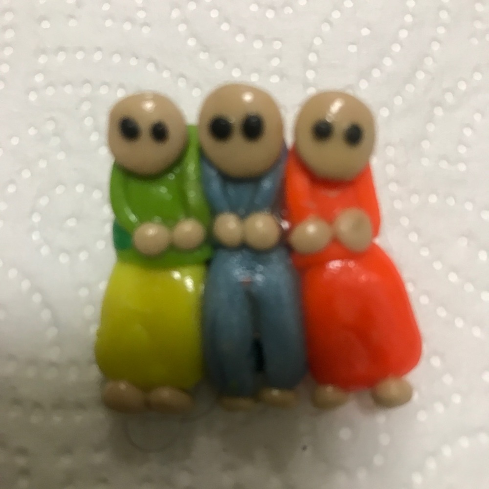 💛🧡Friendship Handmade Pin/Brooch🧡💛